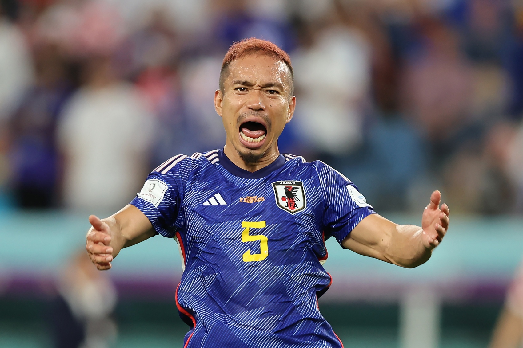 日媒:擊敗巴林后,長友佑都再現(xiàn)卡塔爾世界杯“Bravo”名場面